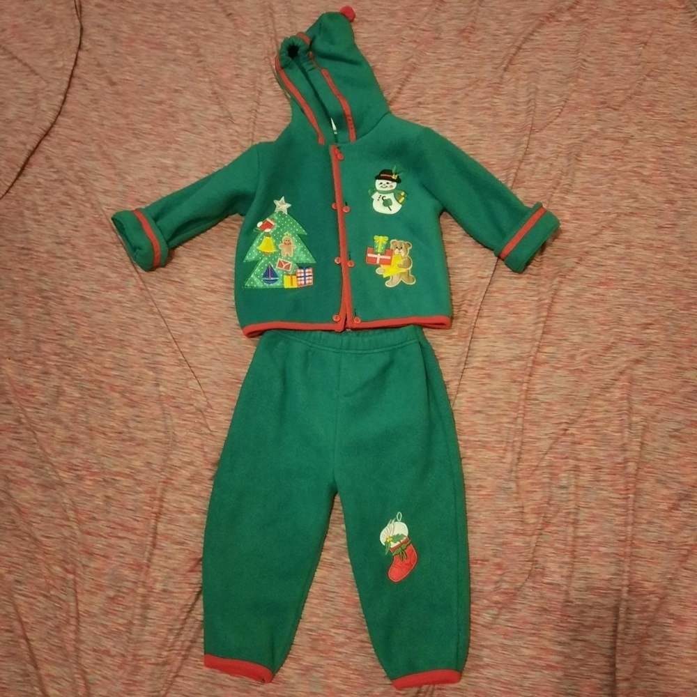 Festive Vintage Christmas Fleece Set